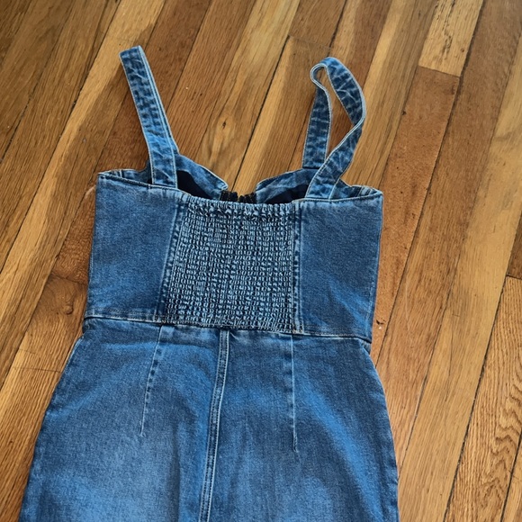 Alice + Olivia Lovetta Denim Wide-Leg Jumpsuit - Monterey Blue - Picture 10 of 11